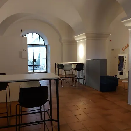 Jugendhaus St. Norbert Hotel 2*