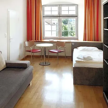 Jugendhaus St. Norbert 2*