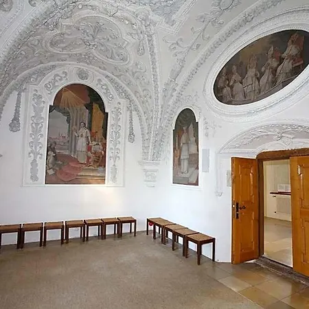 Jugendhaus St. Norbert 2*