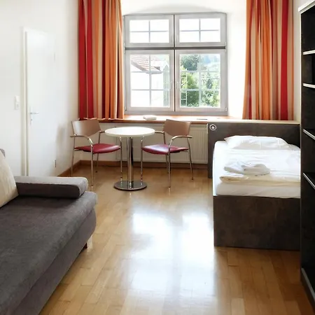 호텔 Jugendhaus St. Norbert 2*